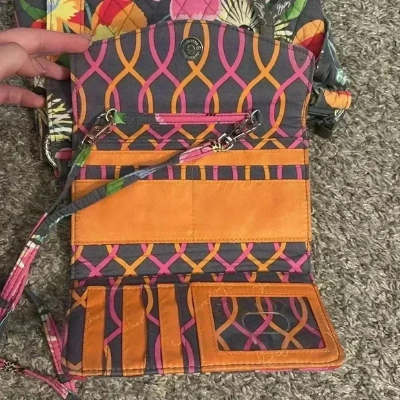 Vera Bradley Bag and Wallet Set - Picture 9 of 9